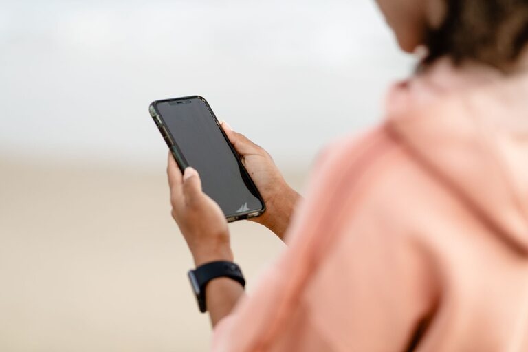 How to Maintain Healthy Phone Habits for Better Well-being